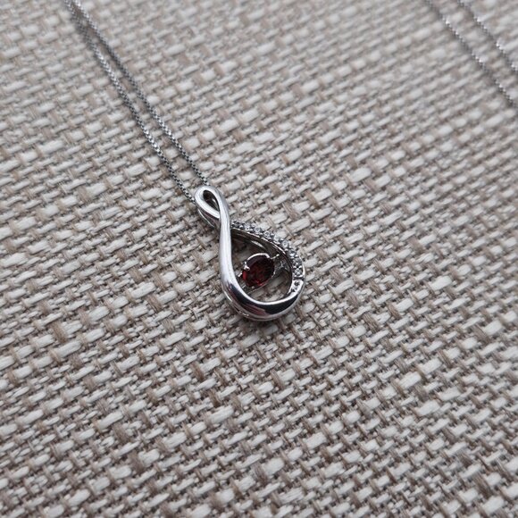 18 Inch Sterling Silver Floating Garnet Gem With CZ Accents Necklace A3018 - Picture 4 of 9
